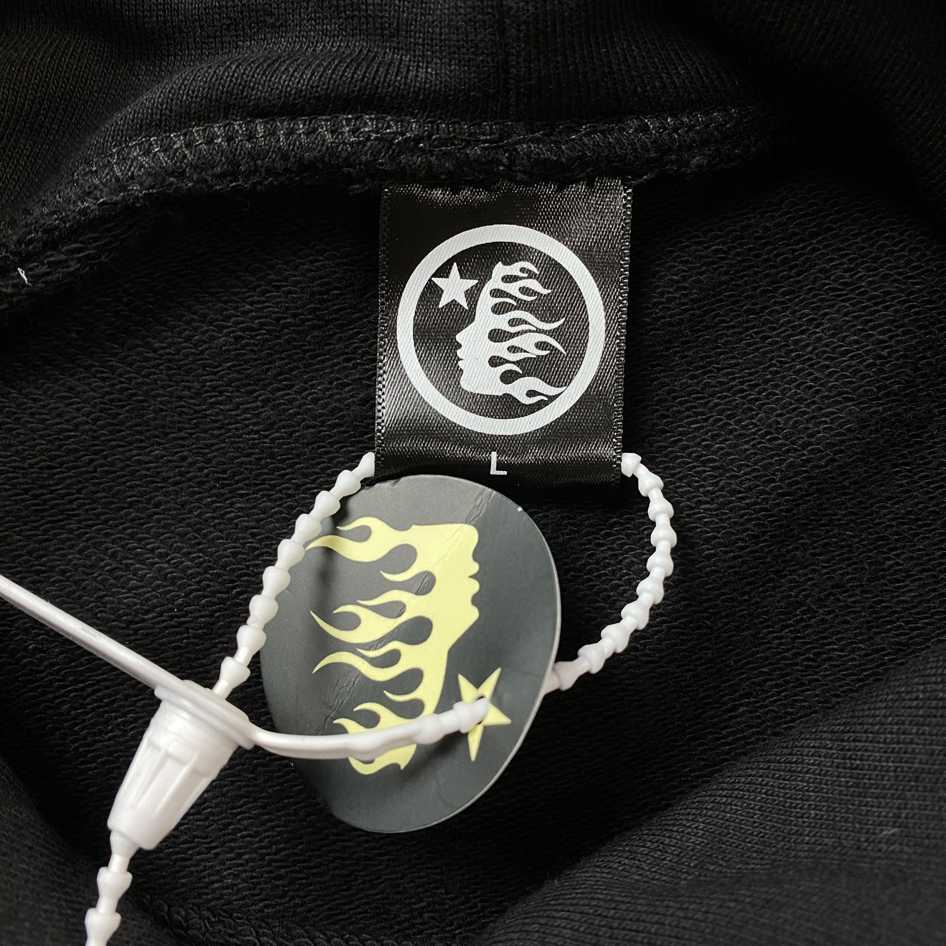 hellstar-stars-hoodie-capsule-1-black-5-Drip Store Argentina