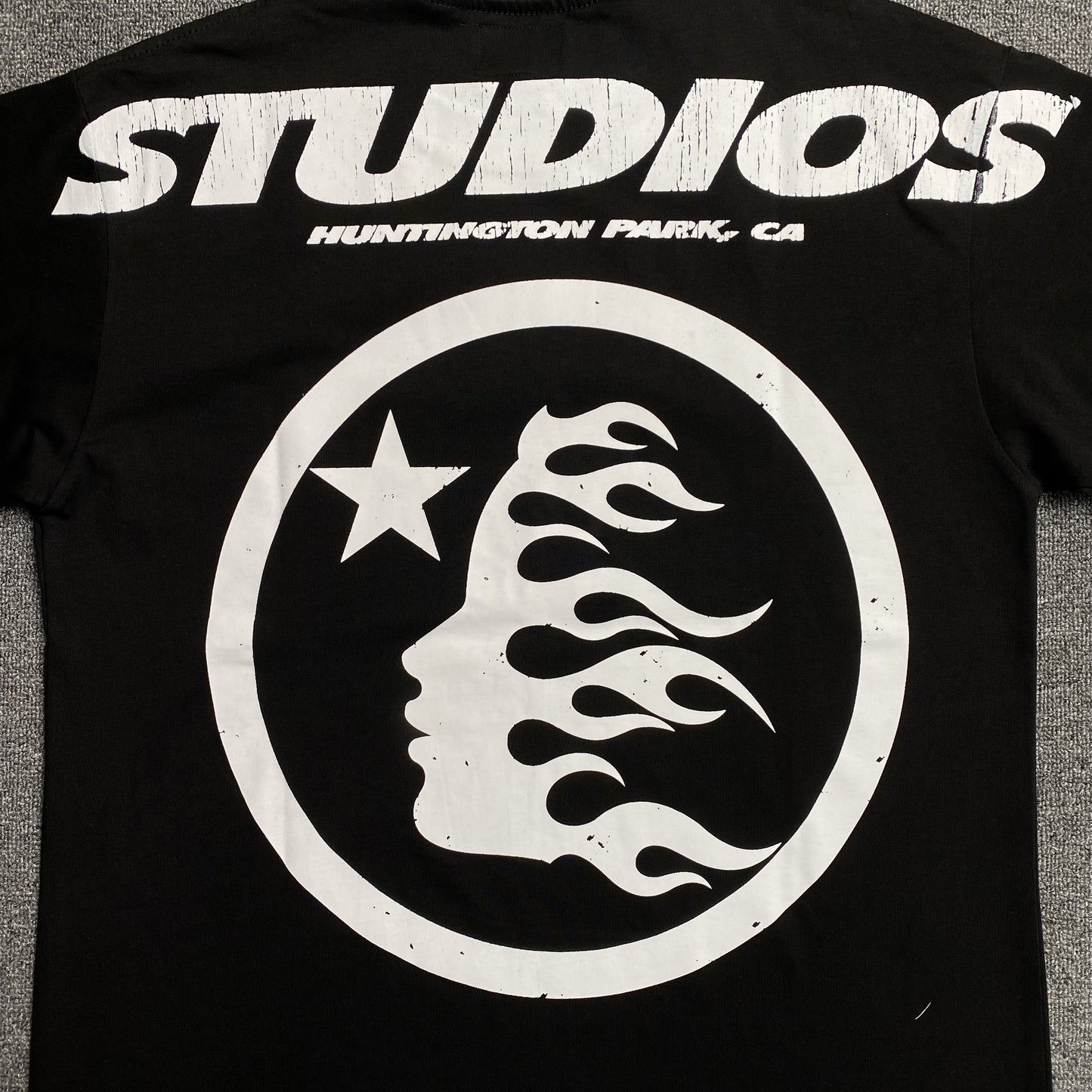 hellstar-studios-cartoon-logo-tee-black-4-Drip Store Argentina