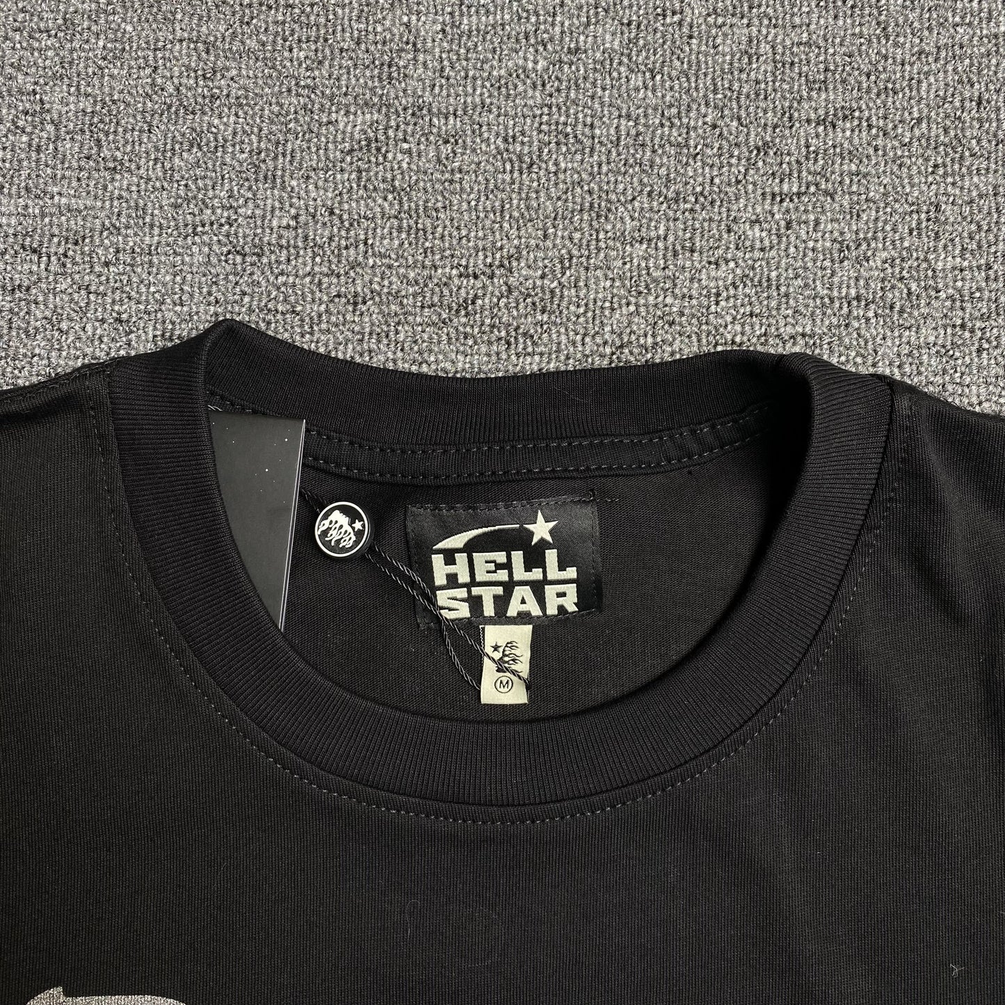 hellstar-studios-cartoon-logo-tee-black-5-Drip Store Argentina