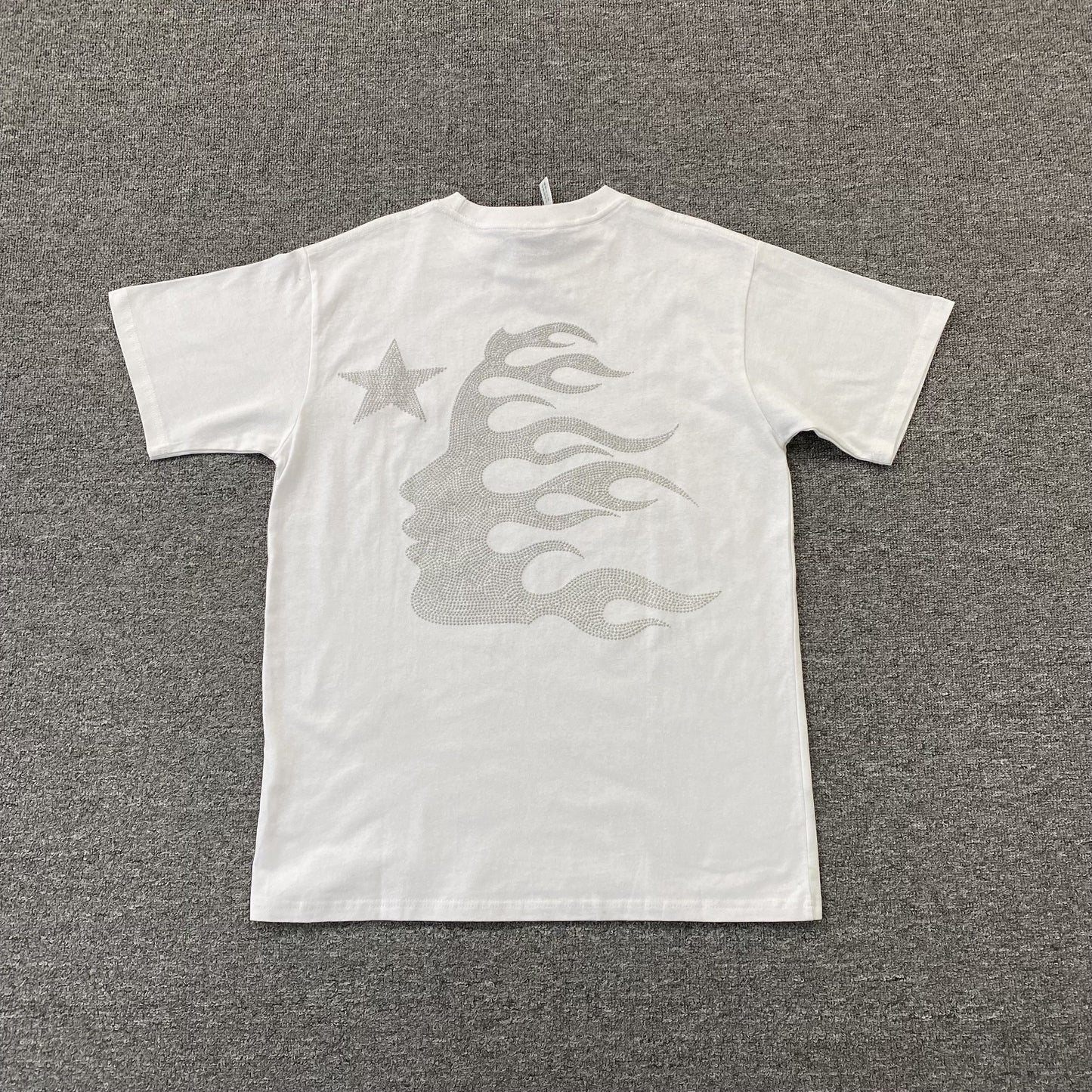 hellstar-studios-enlightenment-club-white-tee-2-Drip Store Argentina