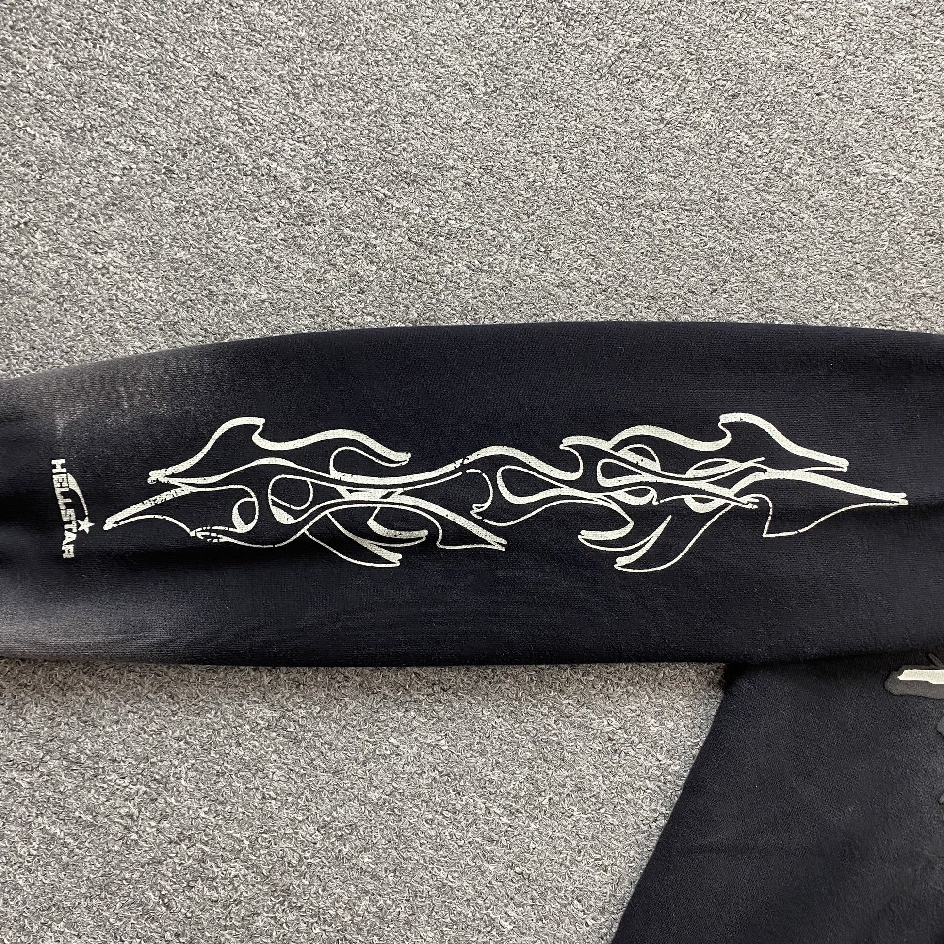 hellstar-studios-records-hoodie-black-6-Drip Store Argentina