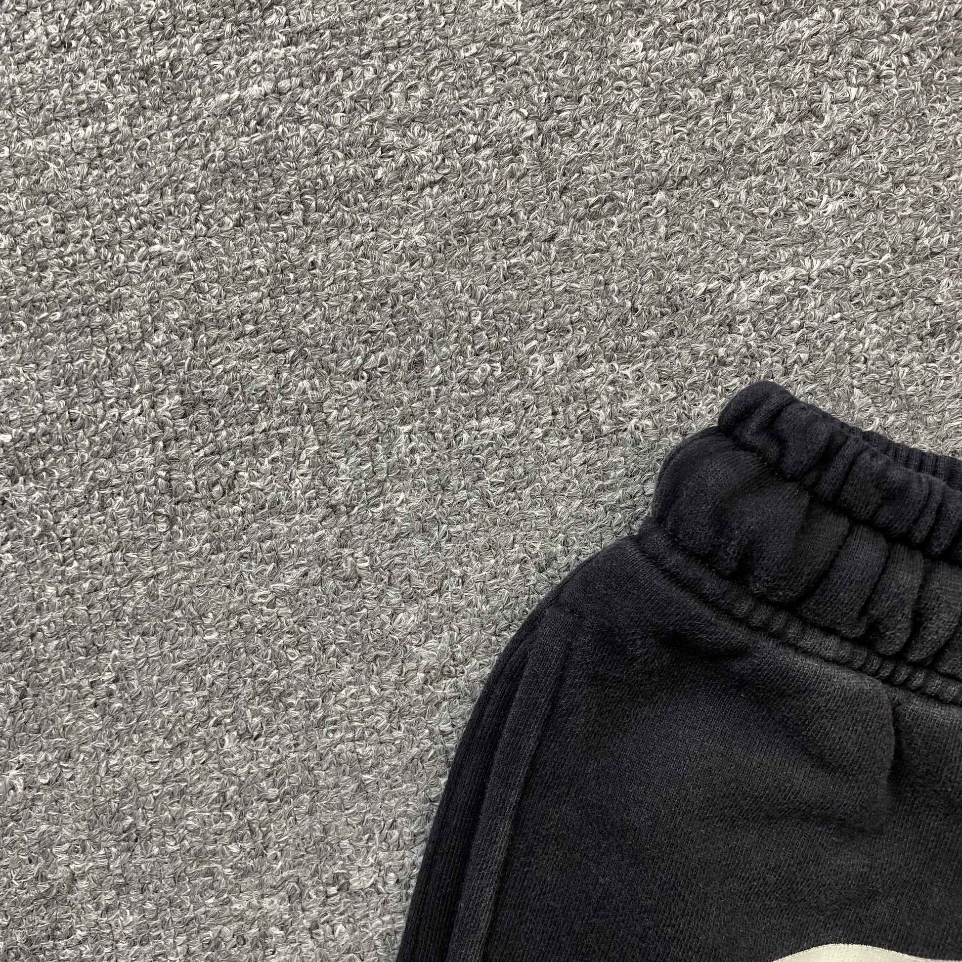 hellstar-warm-up-shorts-black-4-Drip Store Argentina