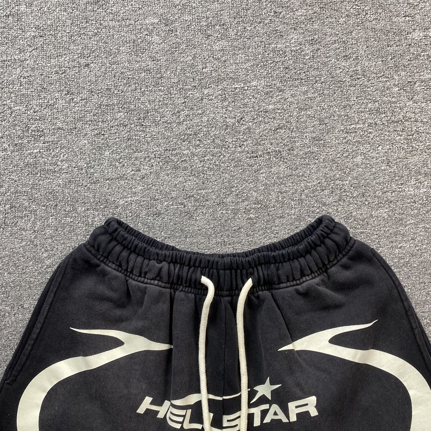 hellstar-warm-up-shorts-black-5-Drip Store Argentina