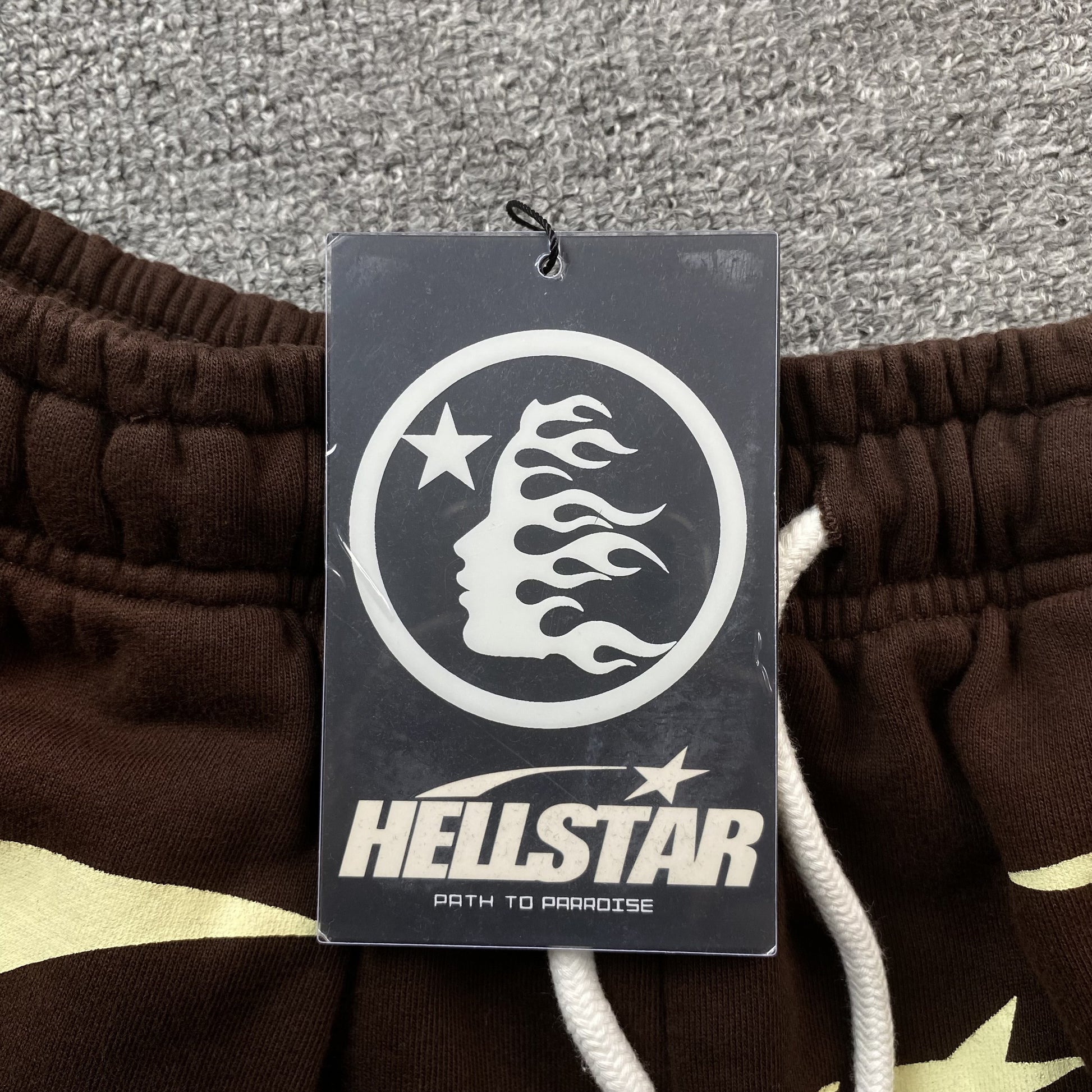 hellstar-warm-up-shorts-brown-4-Drip Store Argentina