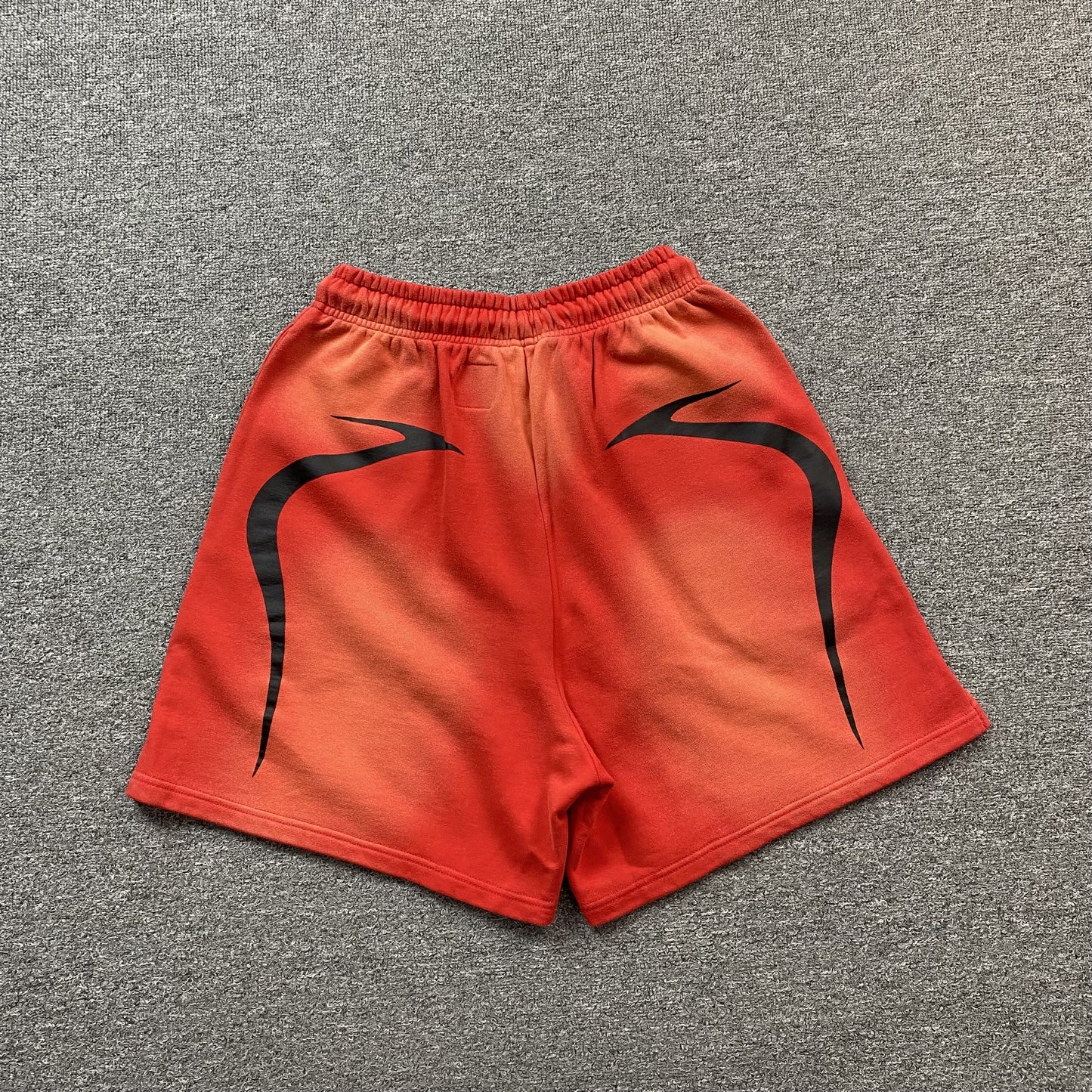 hellstar-warm-up-shorts-red-2-Drip Store Argentina