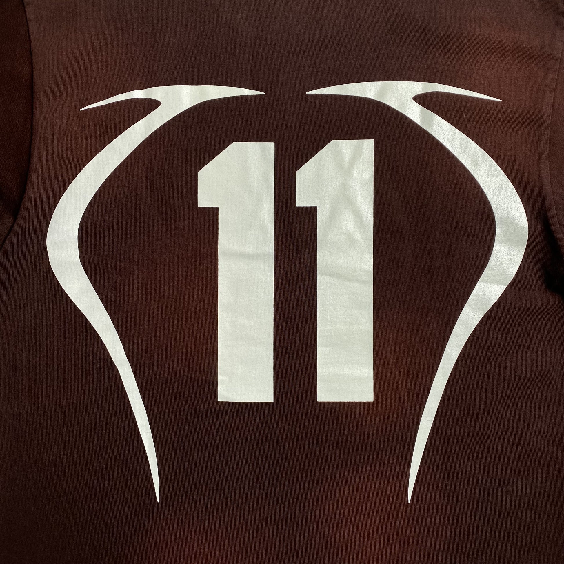 hellstar-warm-up-tee-brown-3-Drip Store Argentina