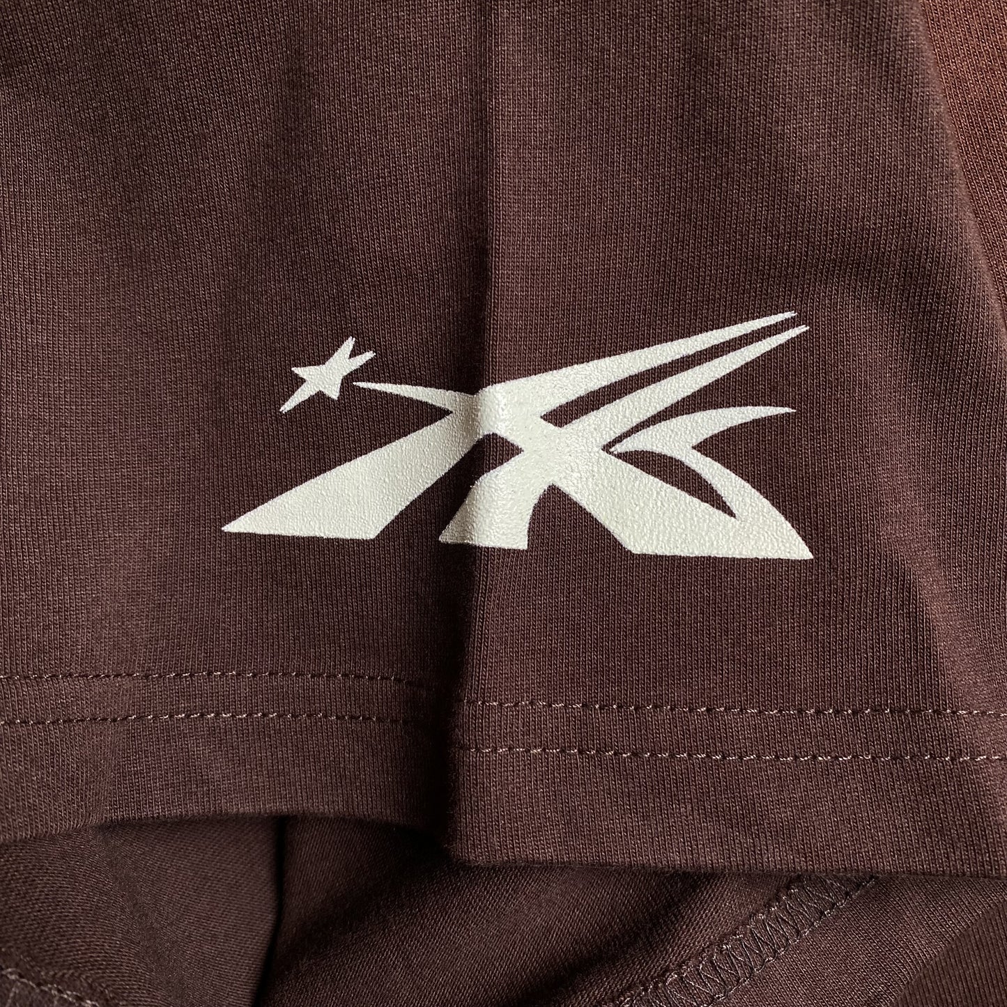 hellstar-warm-up-tee-brown-6-Drip Store Argentina