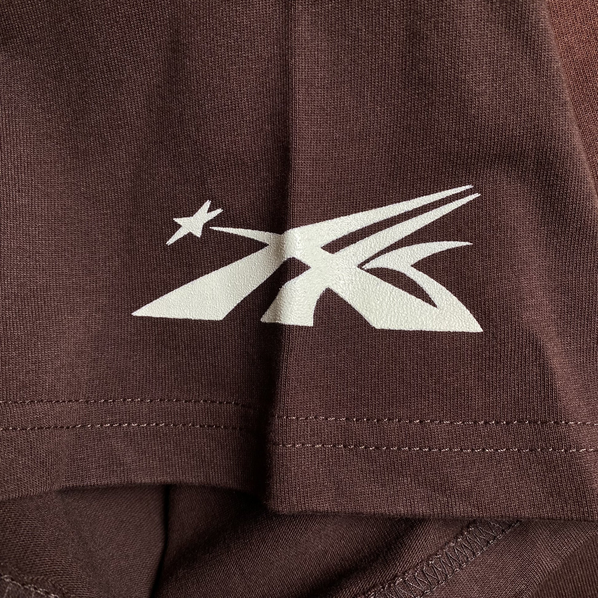 hellstar-warm-up-tee-brown-6-Drip Store Argentina