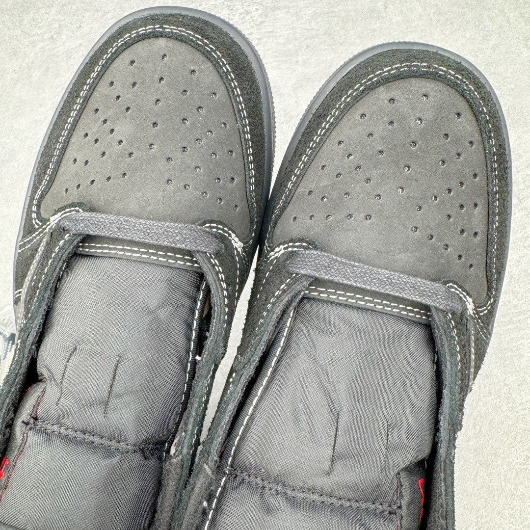 JORDAN 1 LOW OG X TRAVIS SCOTT BLACK/PHANTOM