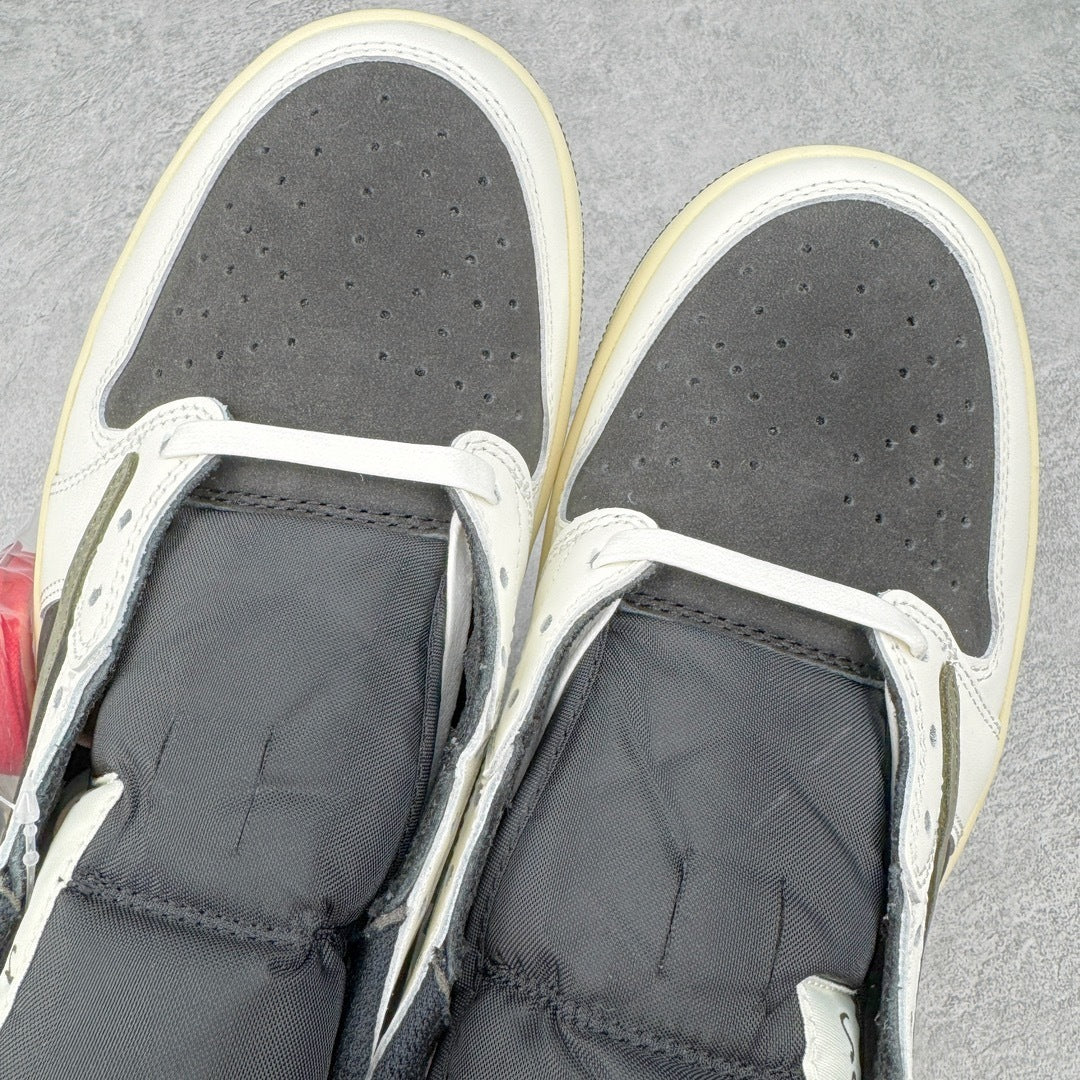 JORDAN 1 LOW OG X TRAVIS SCOTT OLIVE