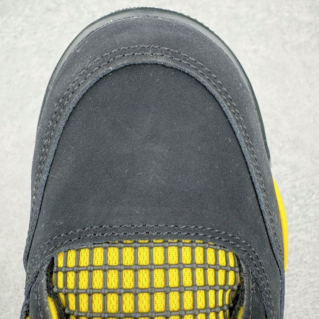 Jordan 4 Retro Thunder