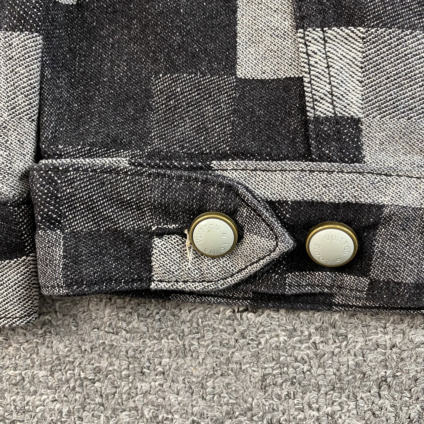 Campera Louis Vuitton Damier Damoflage Jean Negra