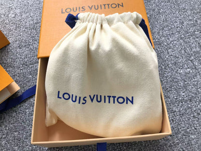 louis-vuitton-damier-gold-lv-initials-belt-brown-7-Drip Store Argentina