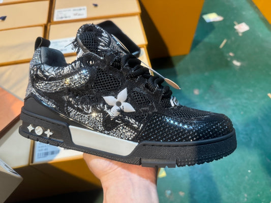 Louis Vuitton Skate Sneaker Swarovski Monogram Negro