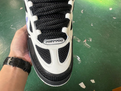 Louis Vuitton Skate Sneaker Violeta Negro