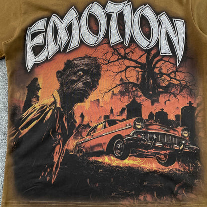 Remera Mixed Emotion Apocalypse Marrón