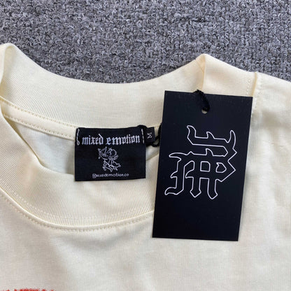 Remera Mixed Emotion Art Club Crema
