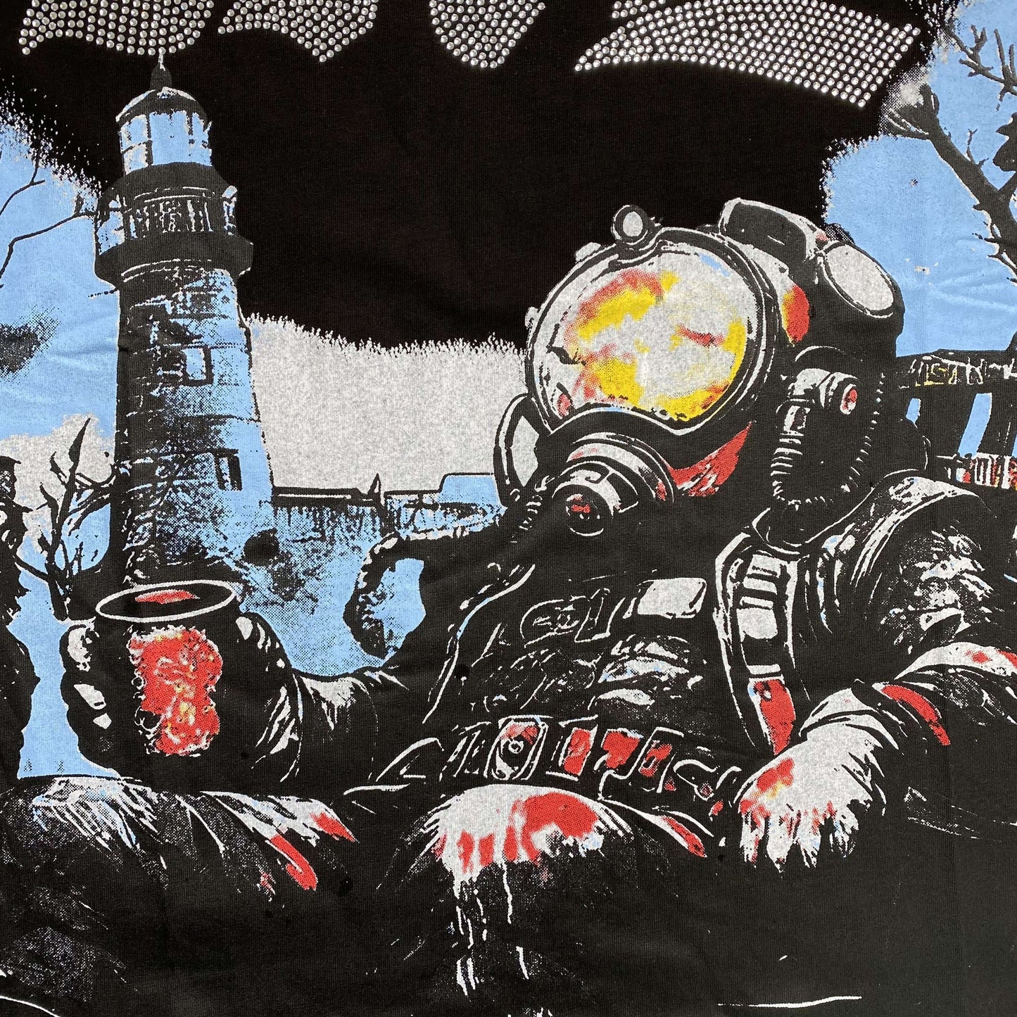 Remera Mixed Emotion Astronaut Rhinestone Negra
