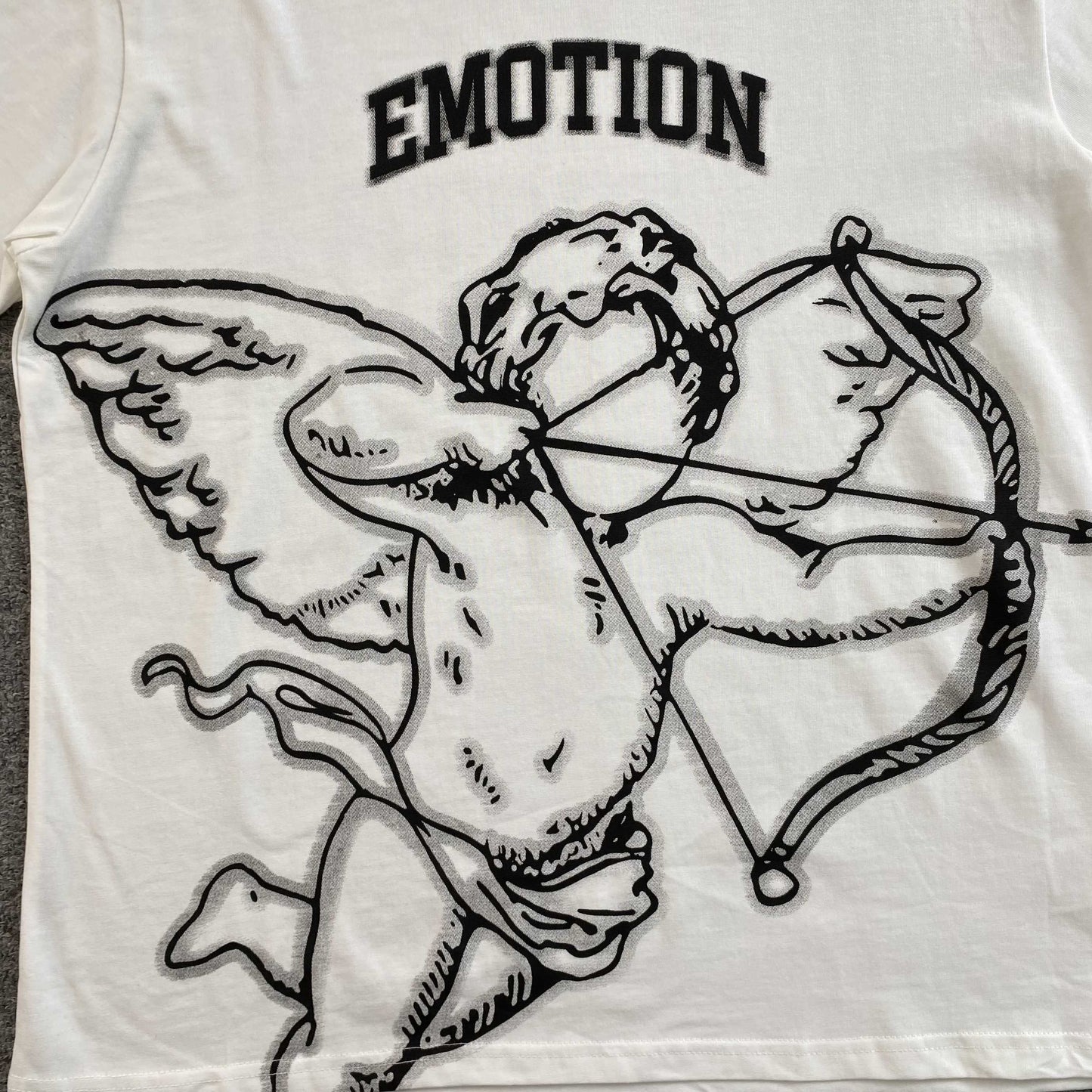 Remera Mixed Emotion Blur Blanca