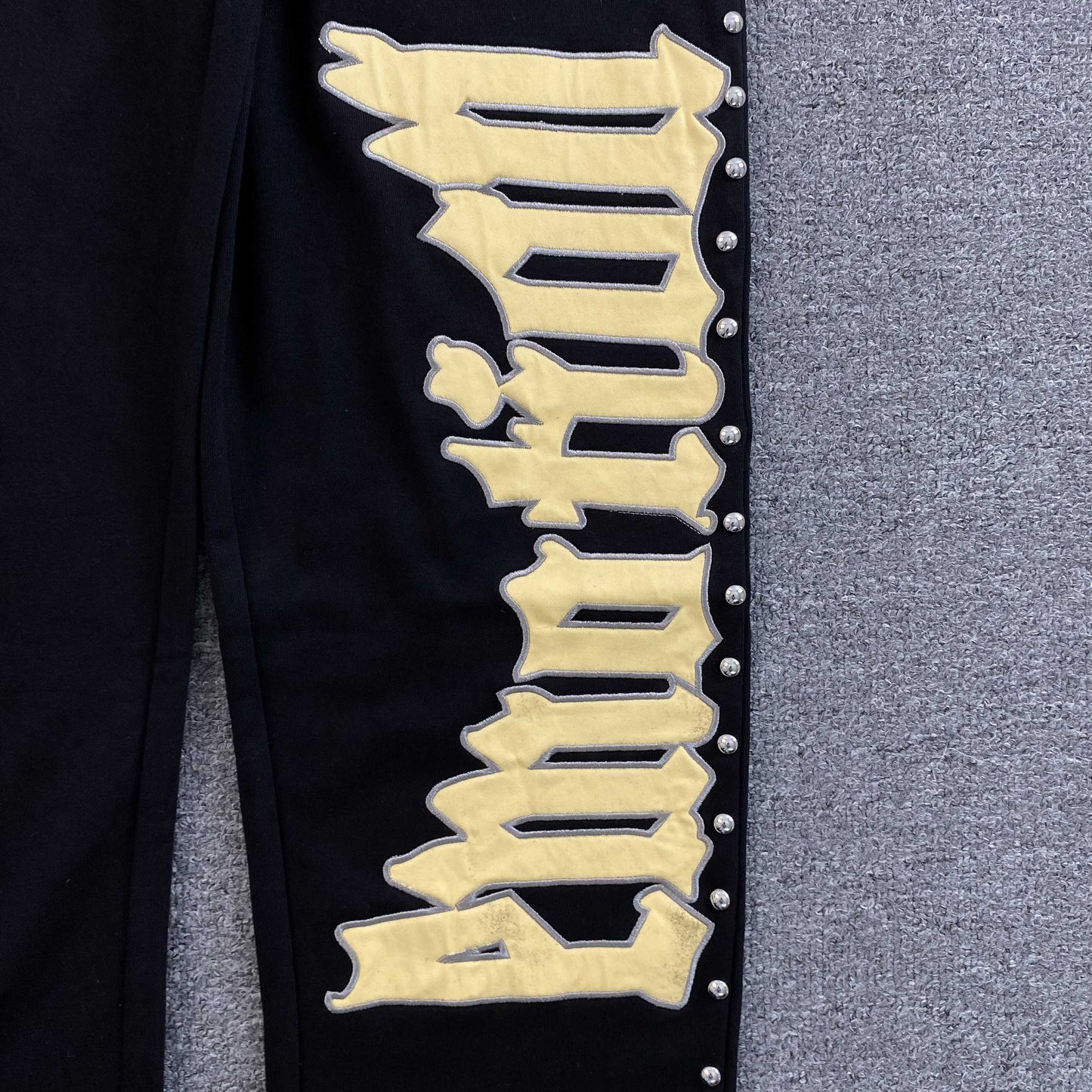 Pantalón Mixed Emotion Crown Negro