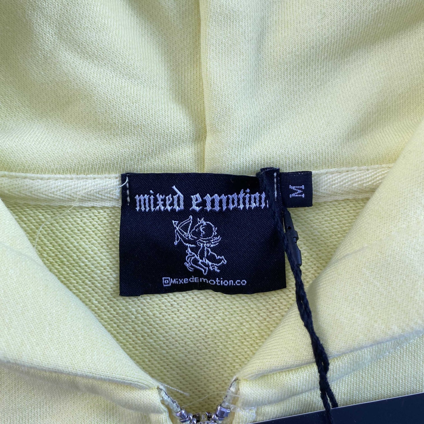 Campera Mixed Emotion Cupid Amarilla