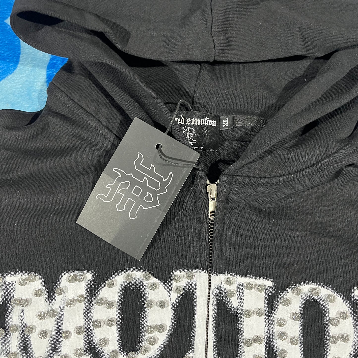 Campera Mixed Emotion End Negra