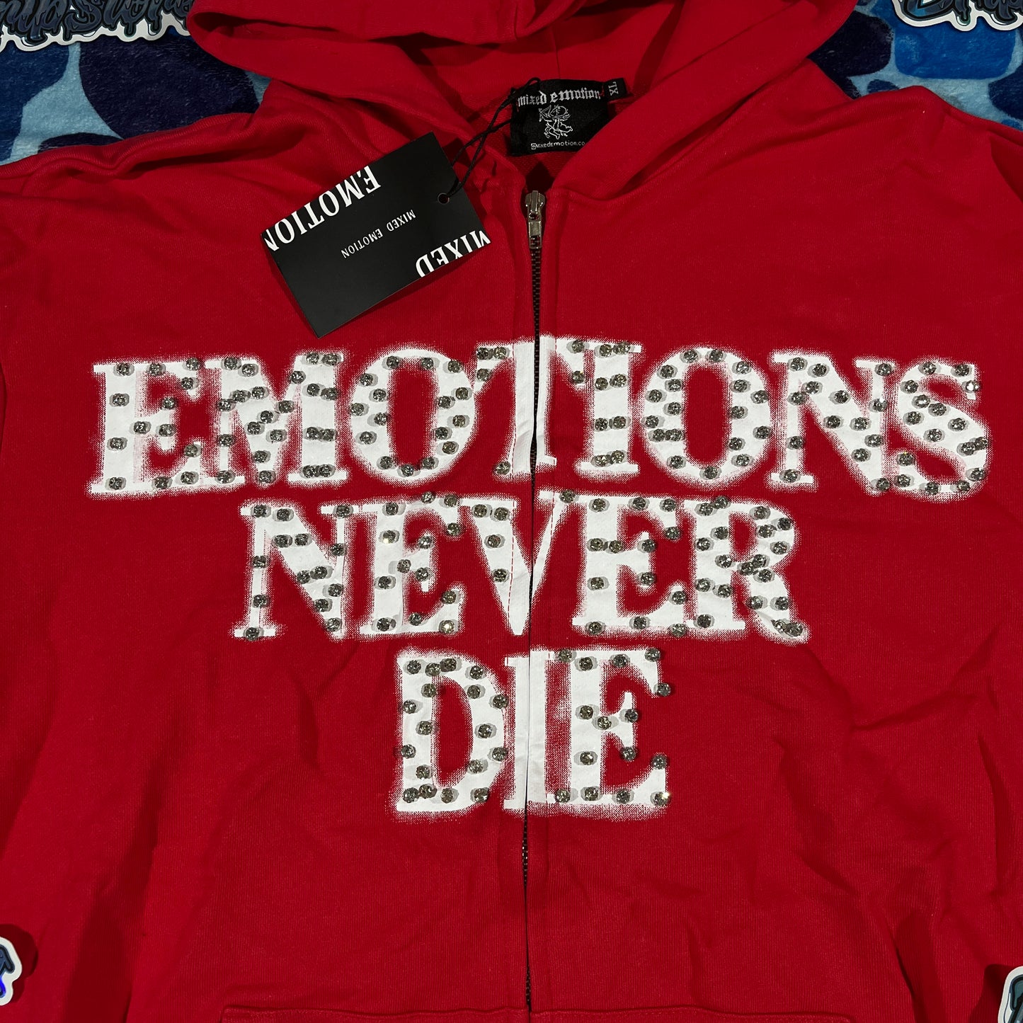 Campera Mixed Emotion End Roja
