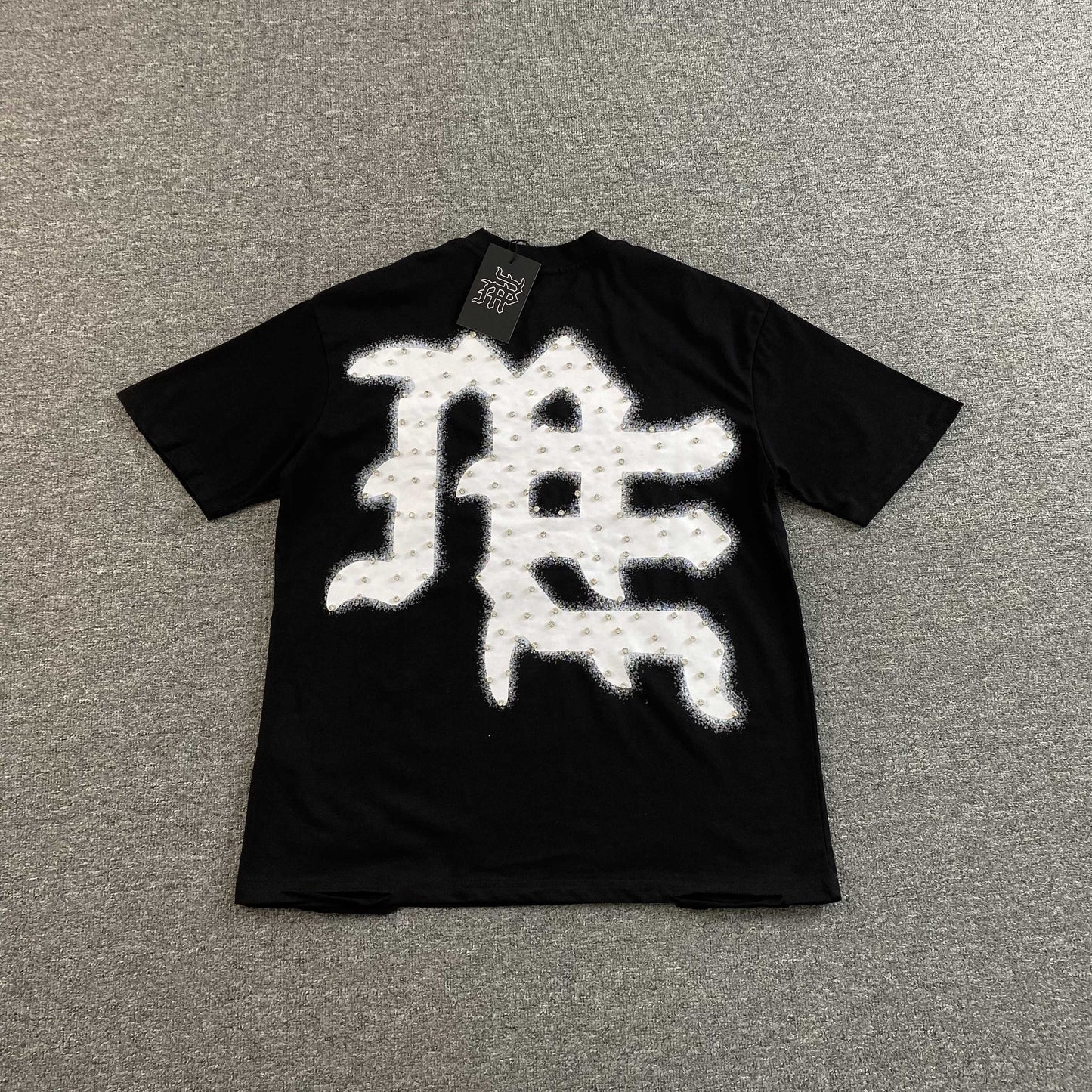 Remera Mixed Emotion End Negra