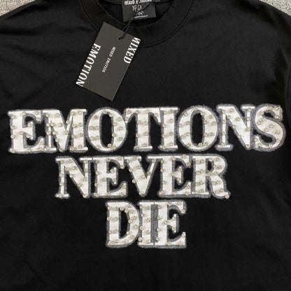 Remera Mixed Emotion End Negra