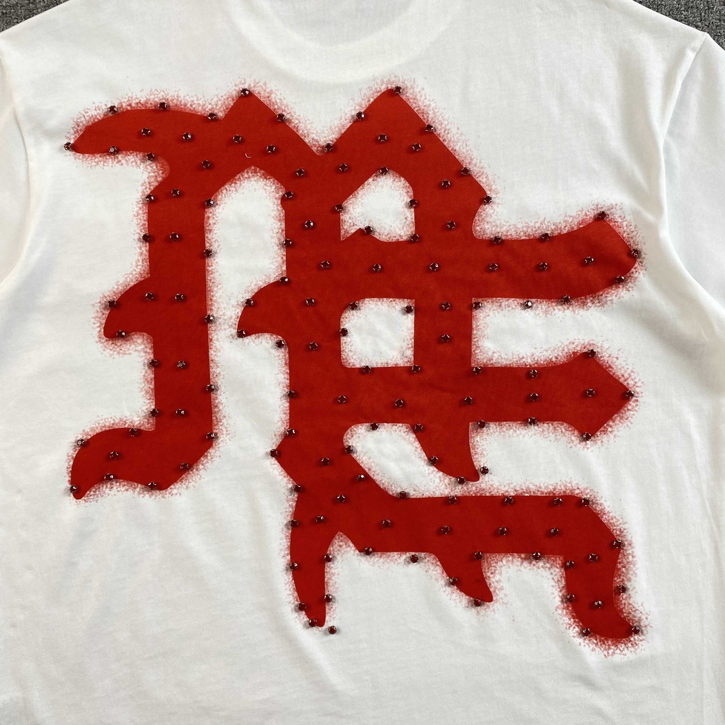 Remera Mixed Emotion End Blanca