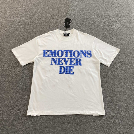 Remera Mixed Emotion End Blanca