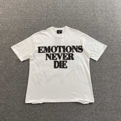 Remera Mixed Emotion End Blanca