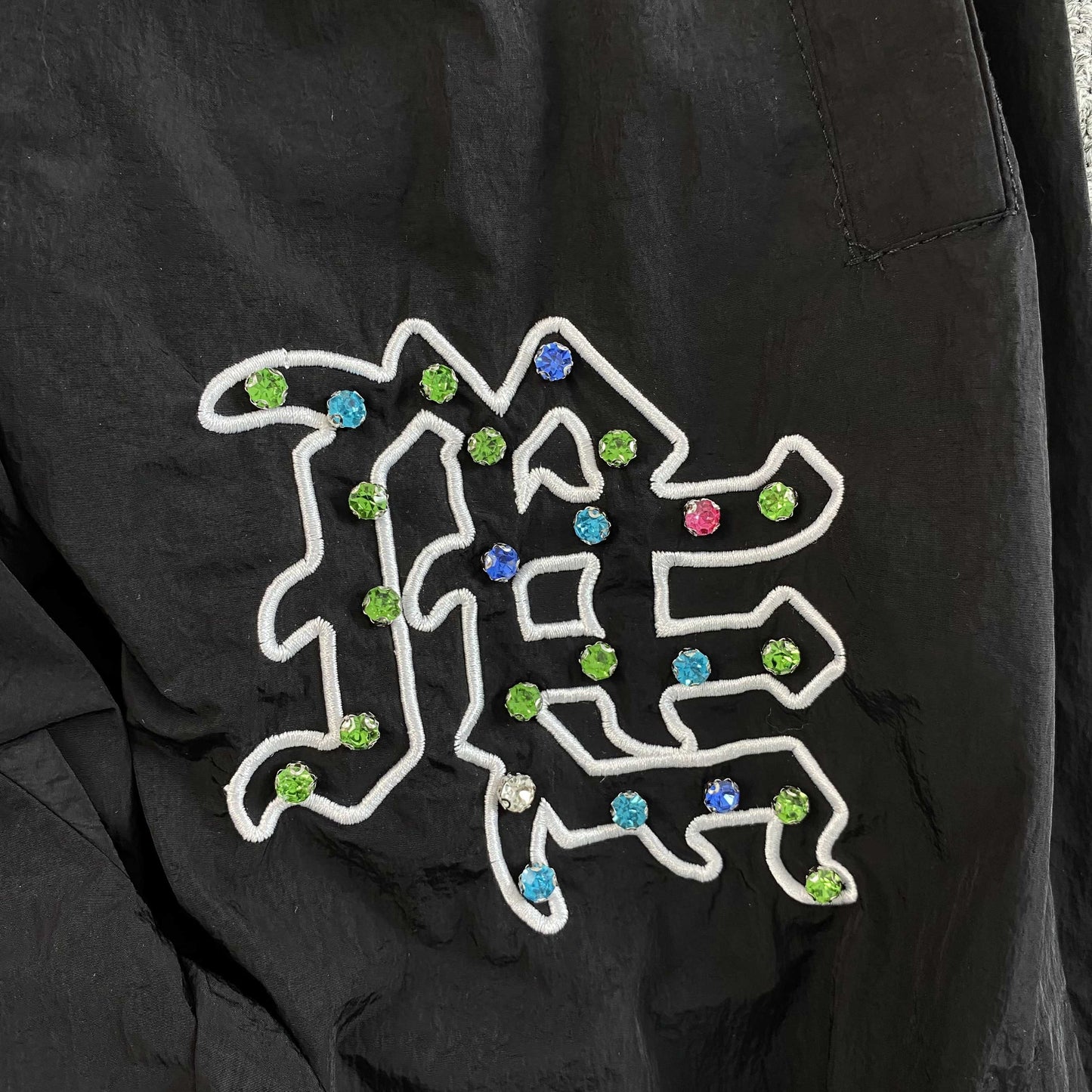 Pantalón Mixed Emotion Gems Negro
