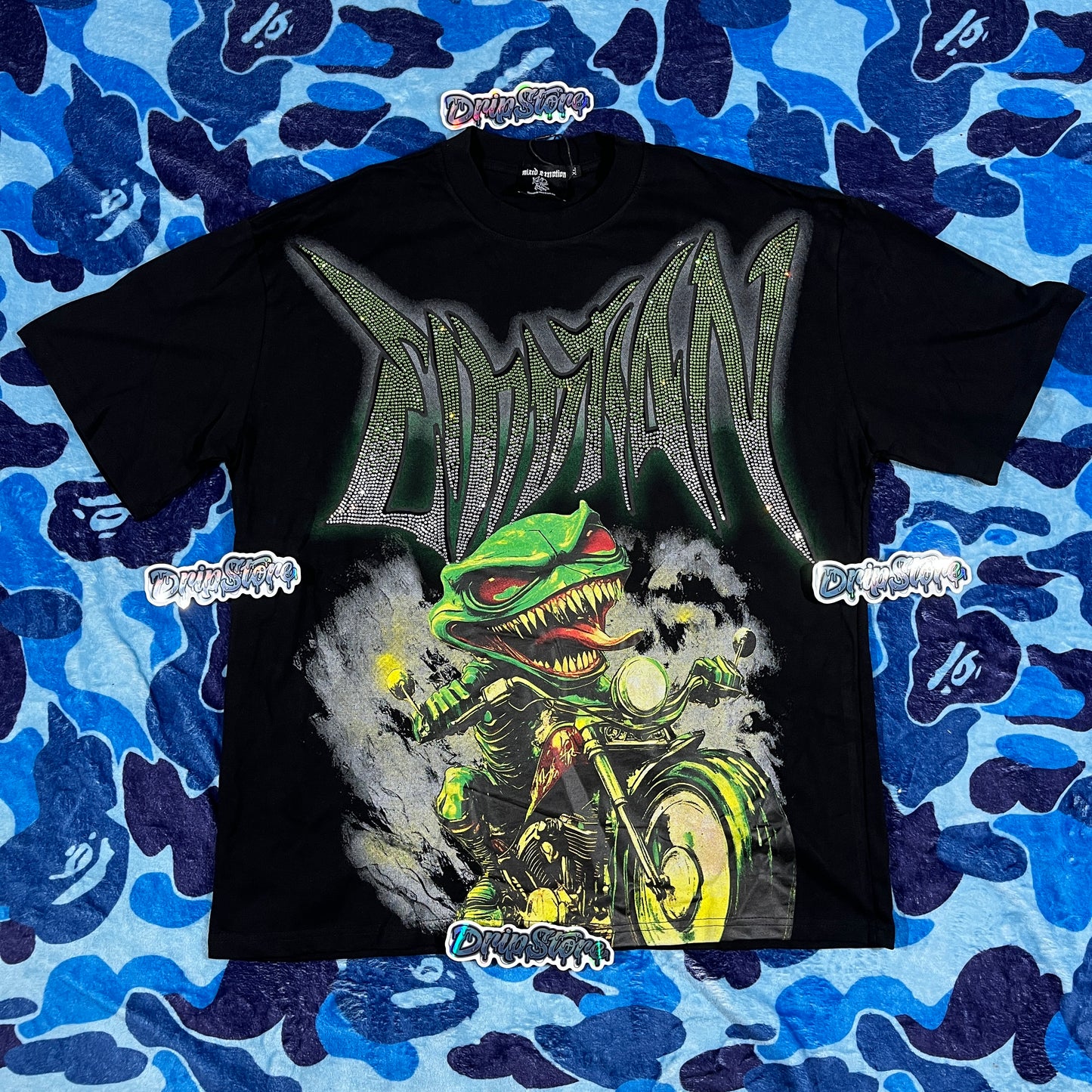 Remera Mixed Emotion Goblin Rhinestone Negra