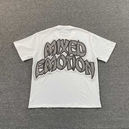 Remera Mixed Emotion Resurrection Blanca