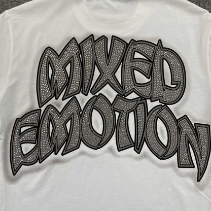 Remera Mixed Emotion Resurrection Blanca