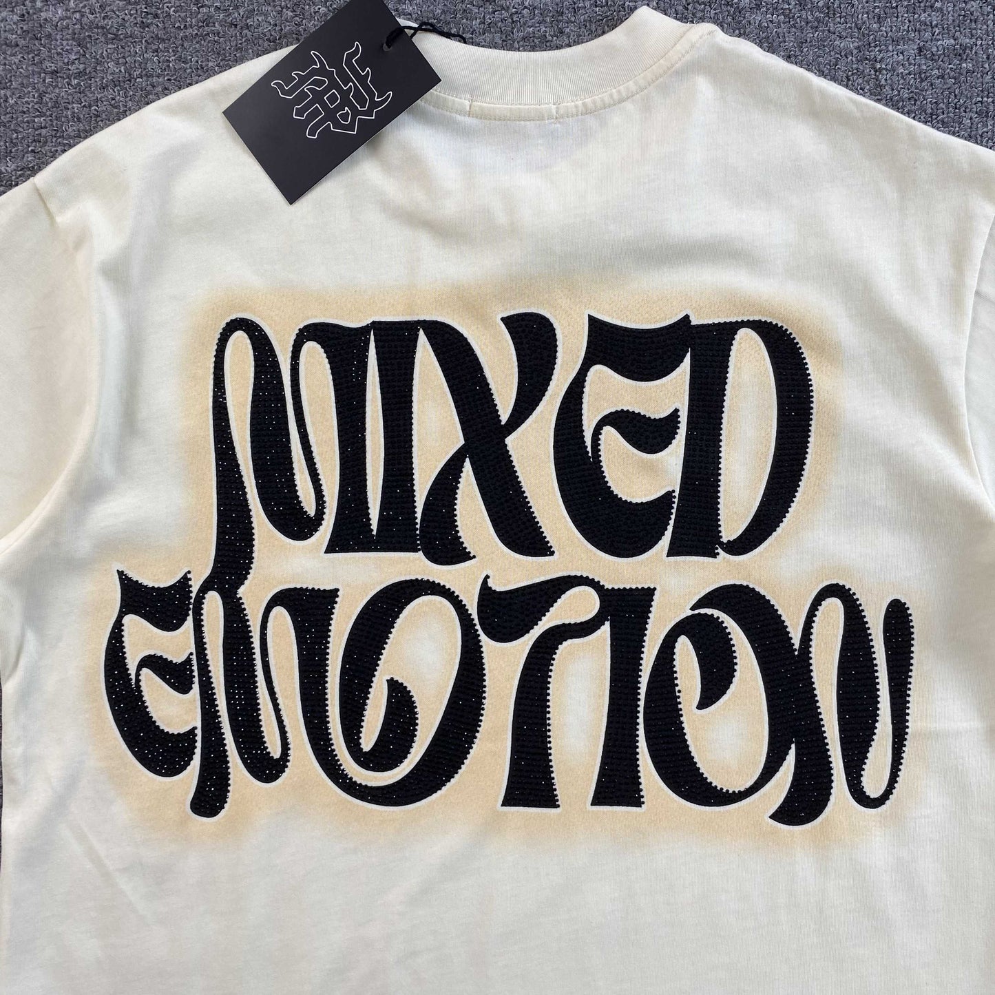 Remera Mixed Emotion Twin Blanca