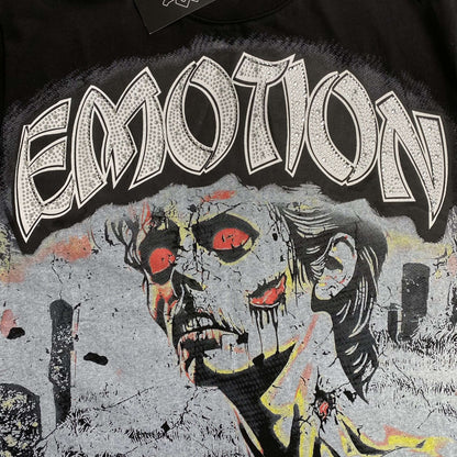 Remera Mixed Emotion Zombie Negra