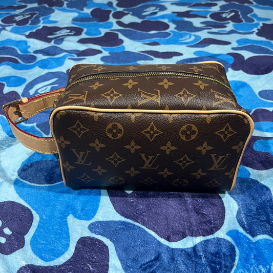 Neceser LV Monogram Monogram Marrón
