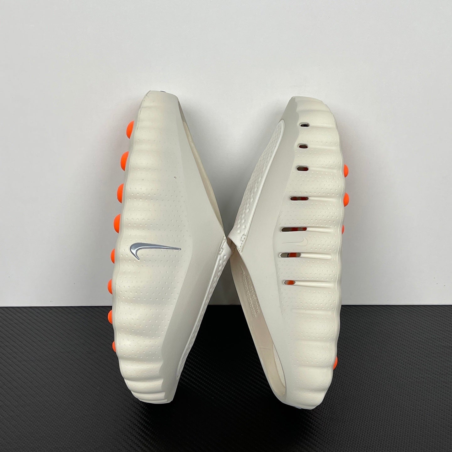 Nike Mind 001 Slide Light Bone