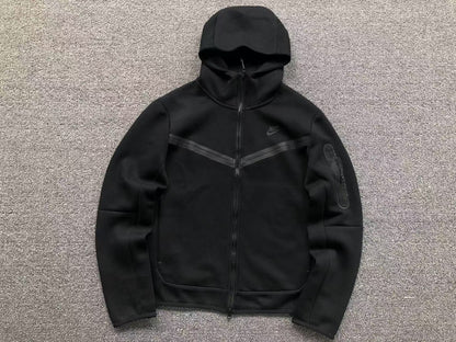 nike-tech-fleece-tracksuit-black-2-Drip Store Argentina