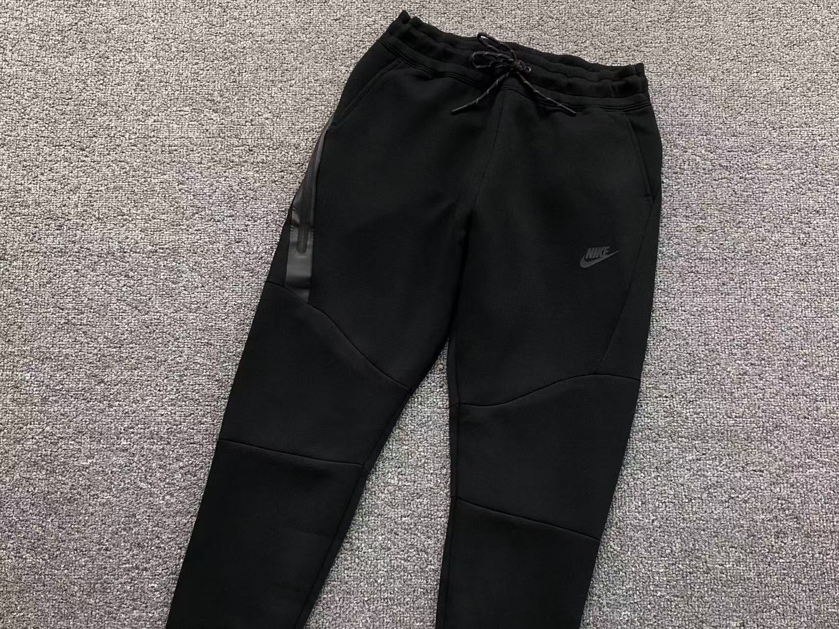 nike-tech-fleece-tracksuit-black-5-Drip Store Argentina