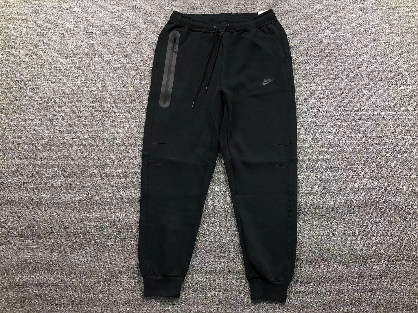 nike-tech-fleece-tracksuit-black-5_4d12b25a-Drip Store Argentina