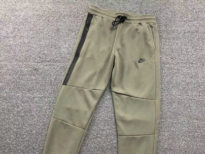 nike-tech-fleece-tracksuit-green-10-Drip Store Argentina