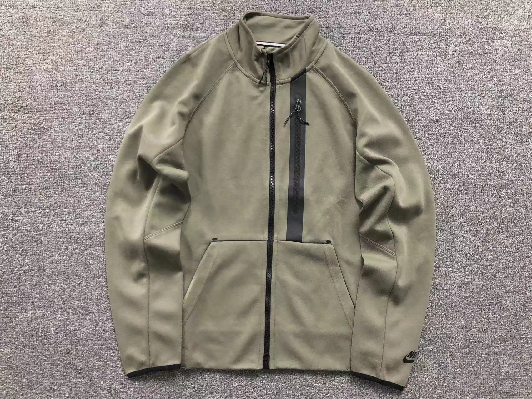 nike-tech-fleece-tracksuit-green-2_049667b1-Drip Store Argentina