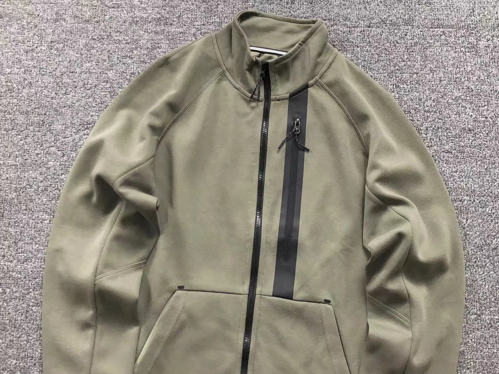 nike-tech-fleece-tracksuit-green-4_29a26b83-Drip Store Argentina