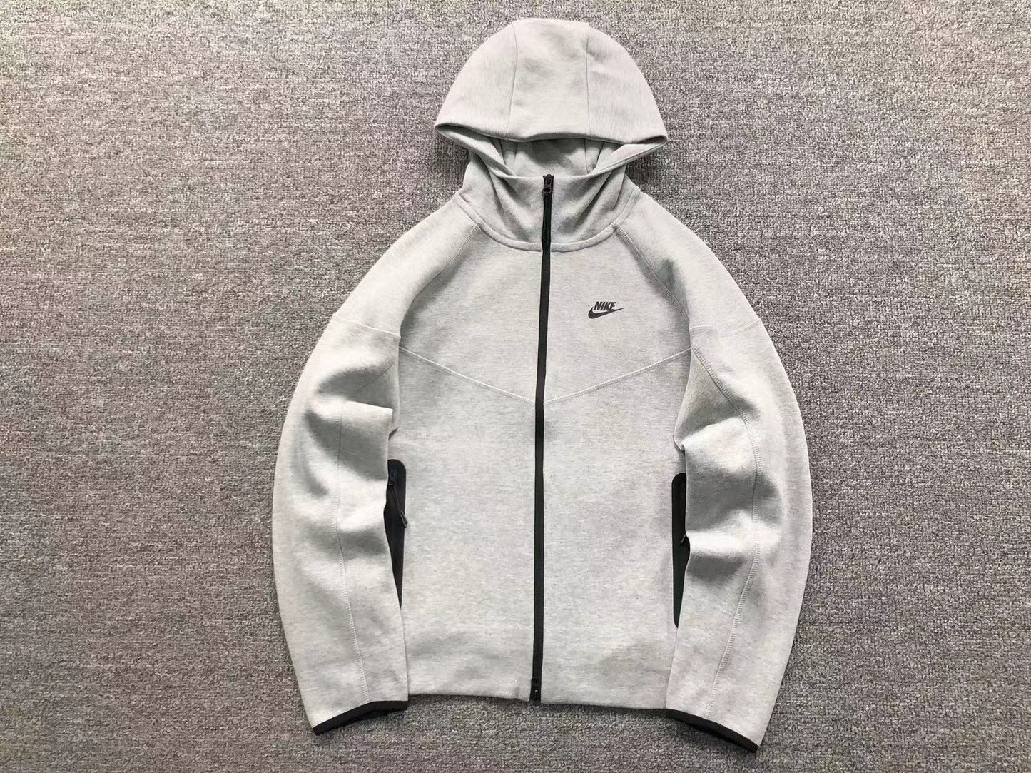 nike-tech-fleece-tracksuit-grey-2_e0eb17ea-Drip Store Argentina