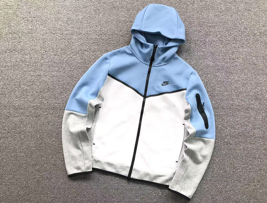 nike-tech-fleece-tracksuit-light-blue-2-Drip Store Argentina