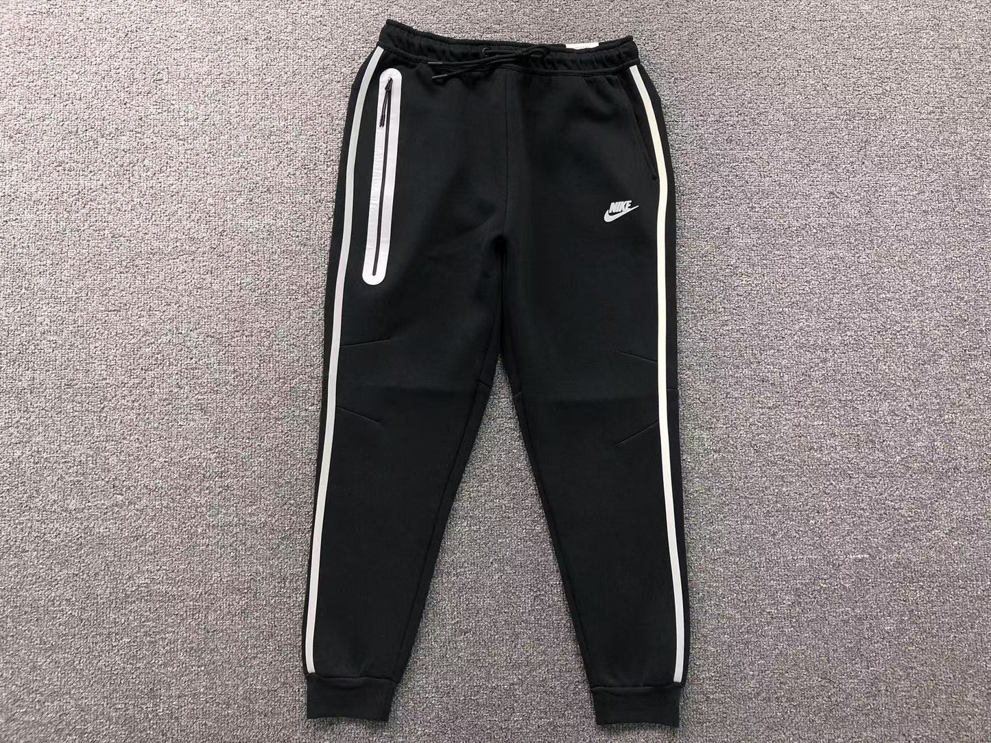 nike-tech-fleece-tracksuit-reflective-black-3-Drip Store Argentina