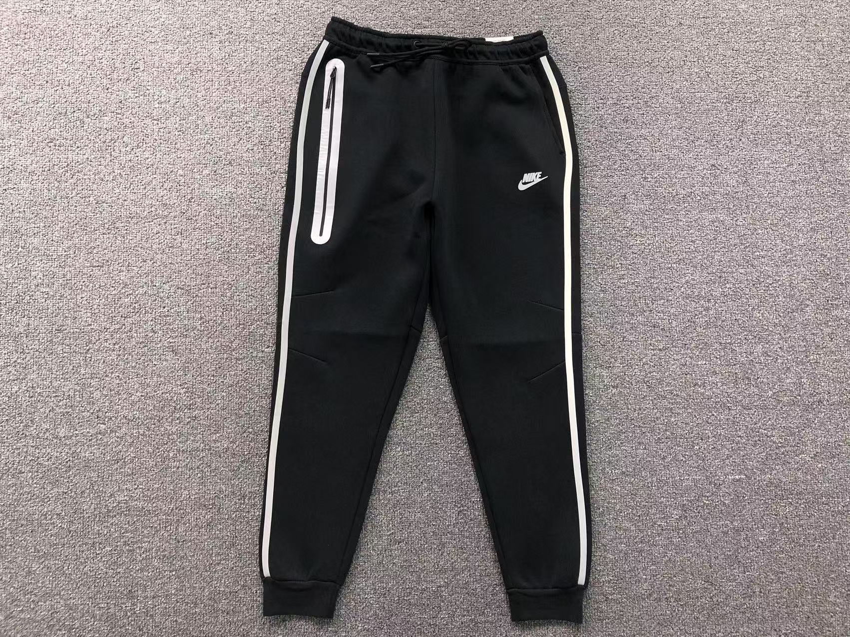 nike-tech-fleece-tracksuit-reflective-black-3-Drip Store Argentina